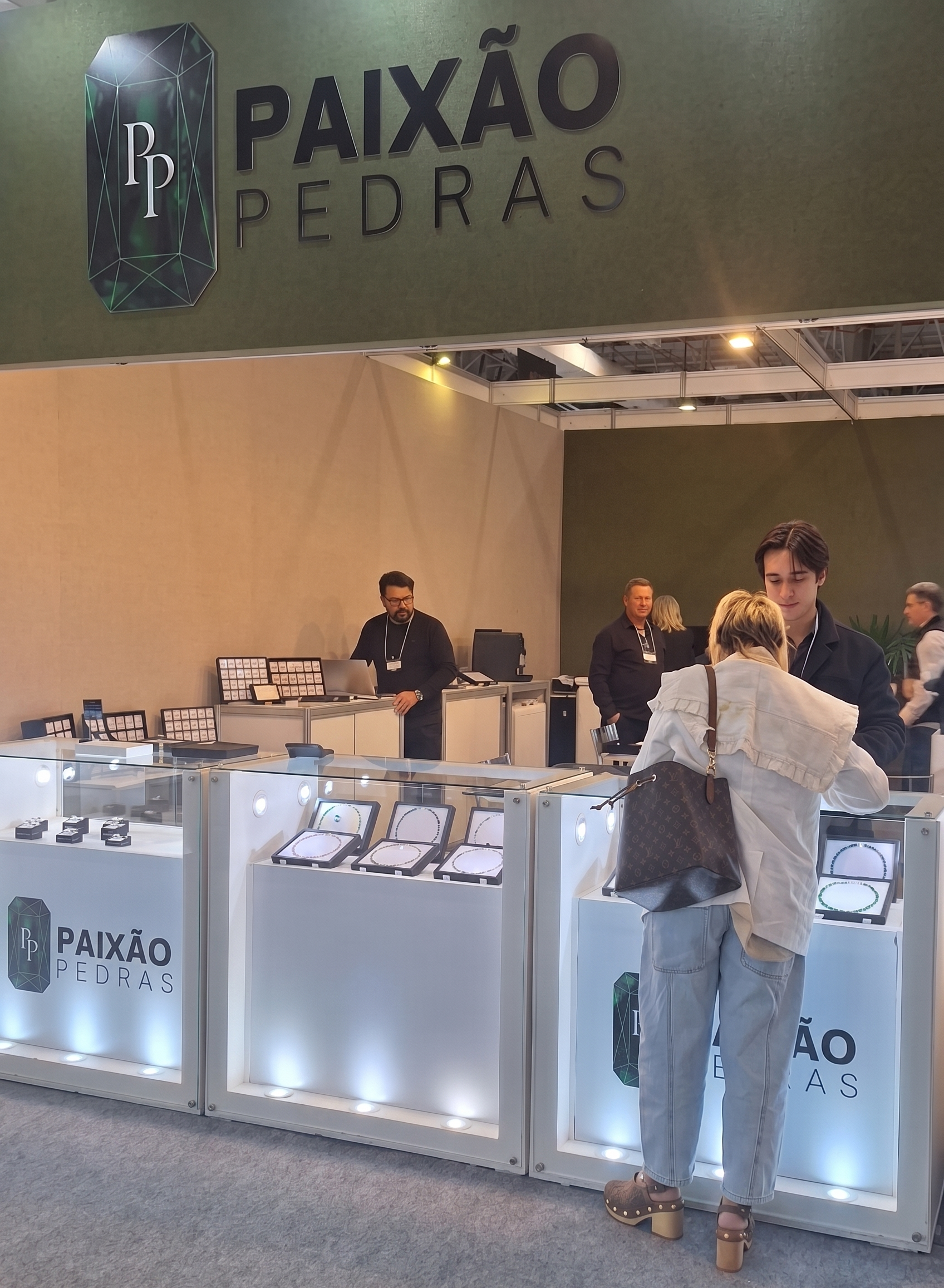Feninjer 2025 — estande Paixão Pedras